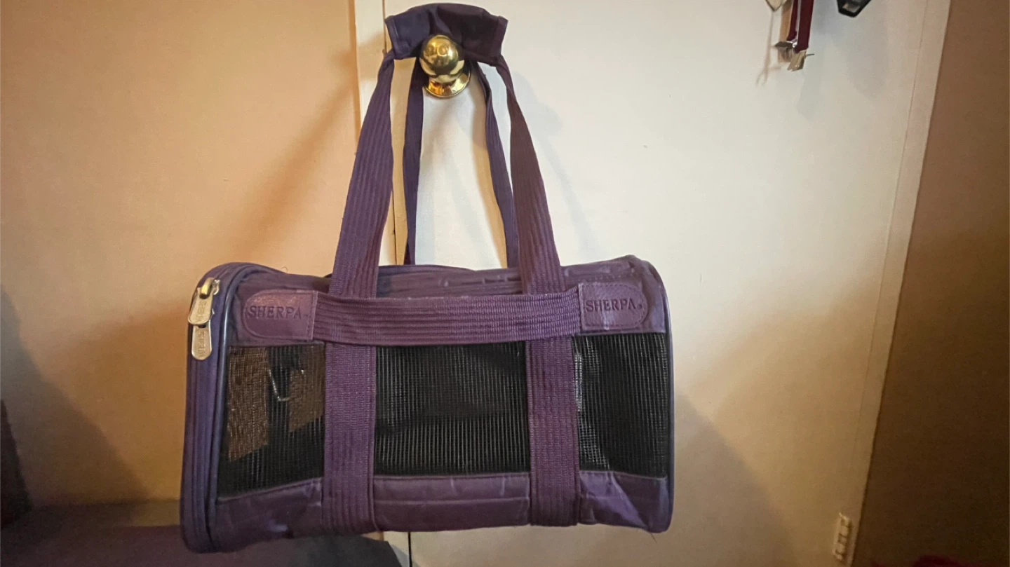 Sherpa Deluxe Travel Pet Carrier - Plum Small - photo 3
