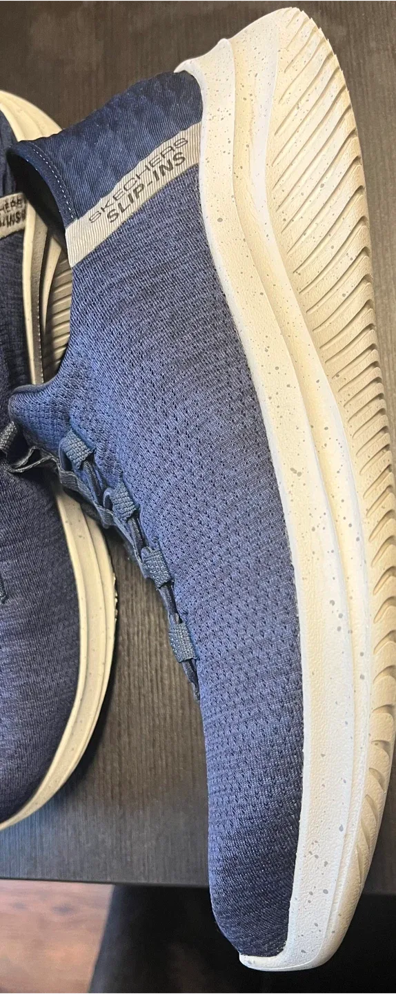 Skechers Slip-ins, Men's Size 8 image indicator(2)