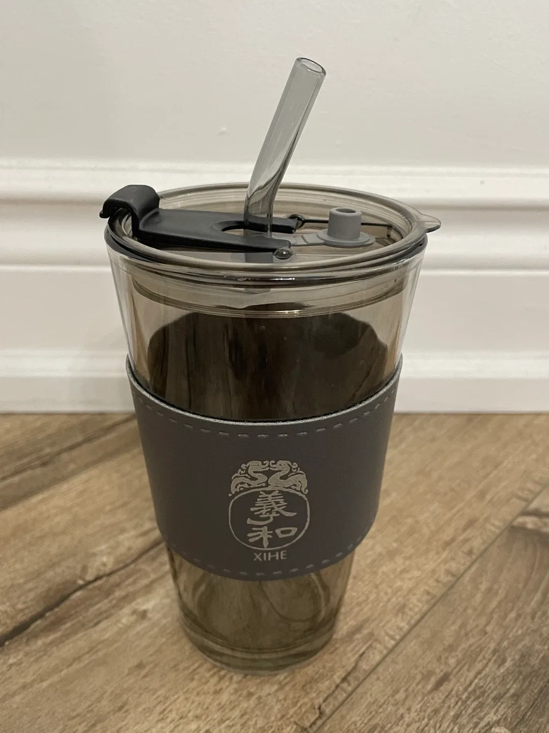 BRAND NEW 🥕 15oz Glass Tumbler with Straw thumbnail