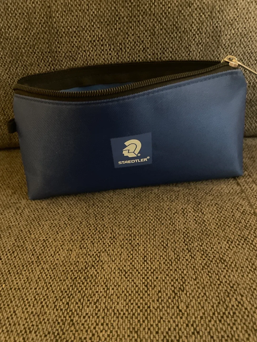 Staedtler Blue Pencil Case image indicator(2)