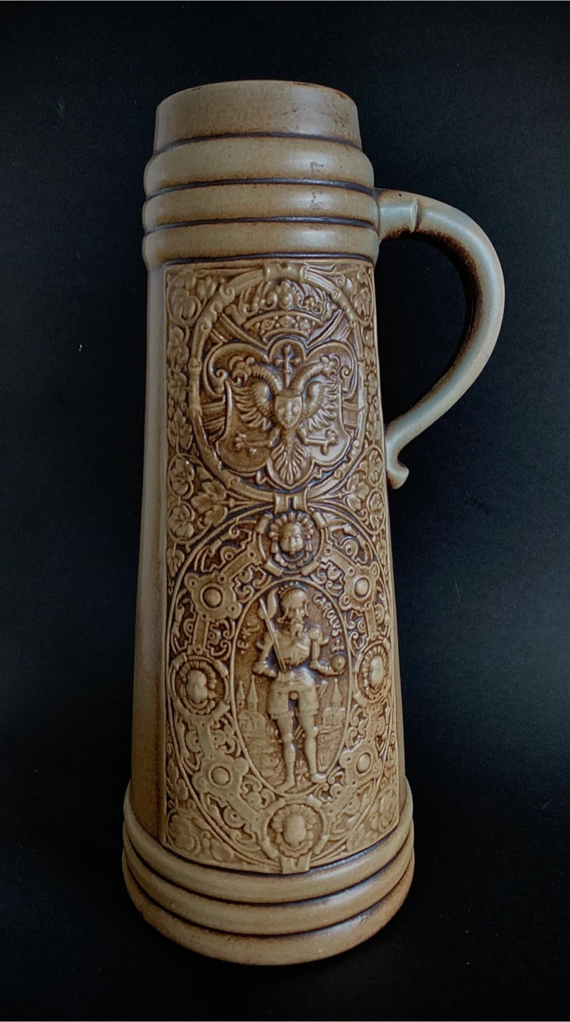 Tall Gerz German Beer Stein Graffen V Dhavn Family Crest Stone