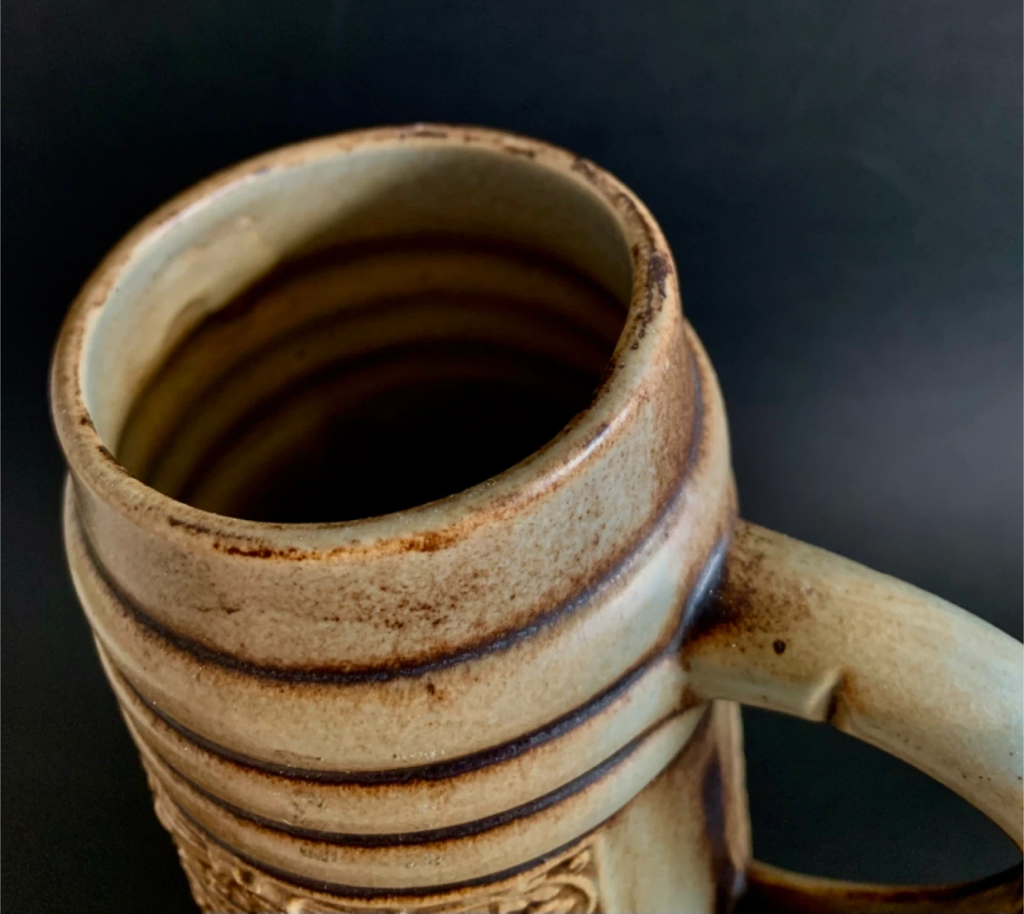 Tall Gerz German Beer Stein Graffen V Dhavn Family Crest Stone - photo 3