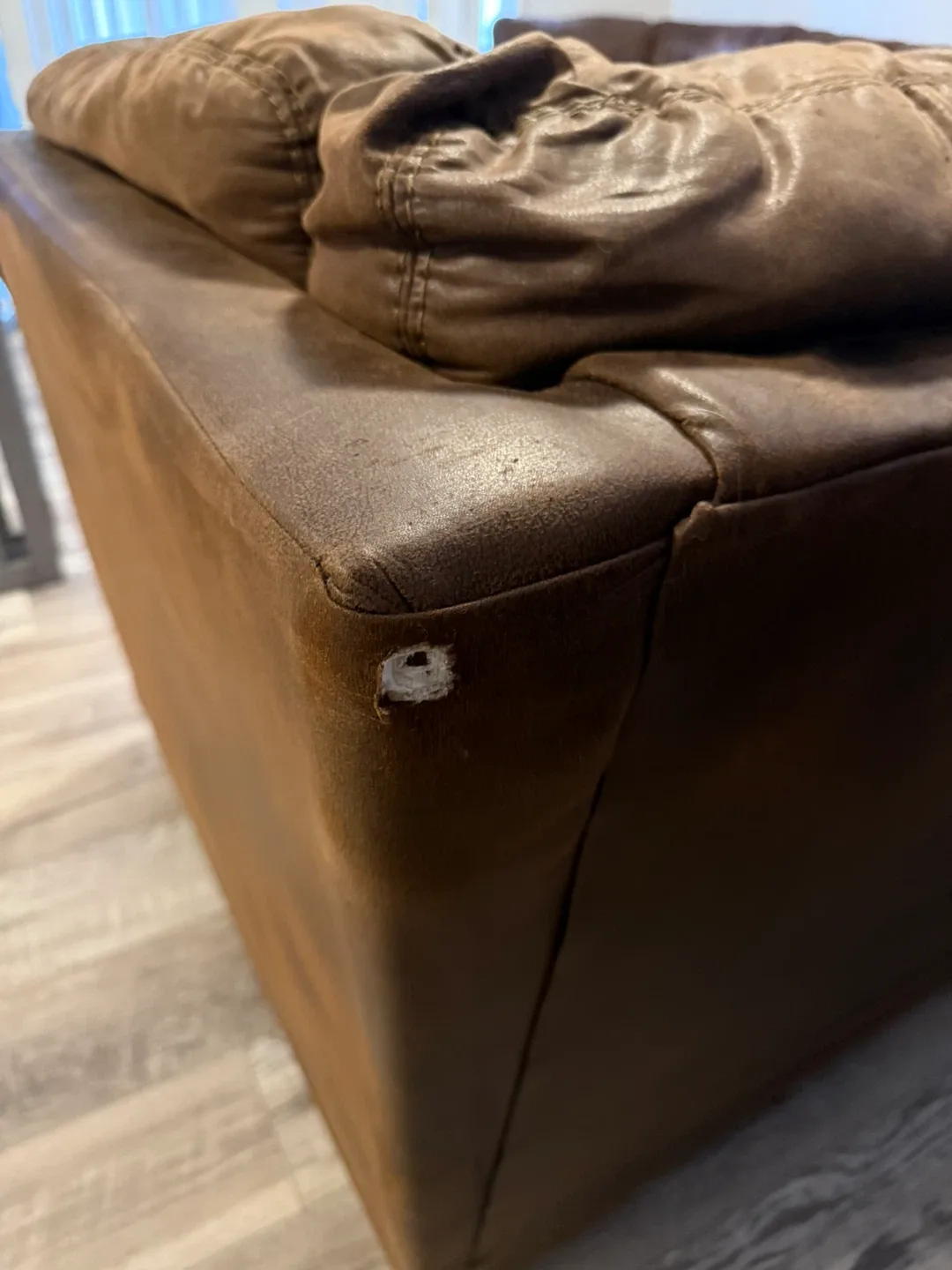 2 LARGE SOFAS!! Need gone asap! image indicator(3)