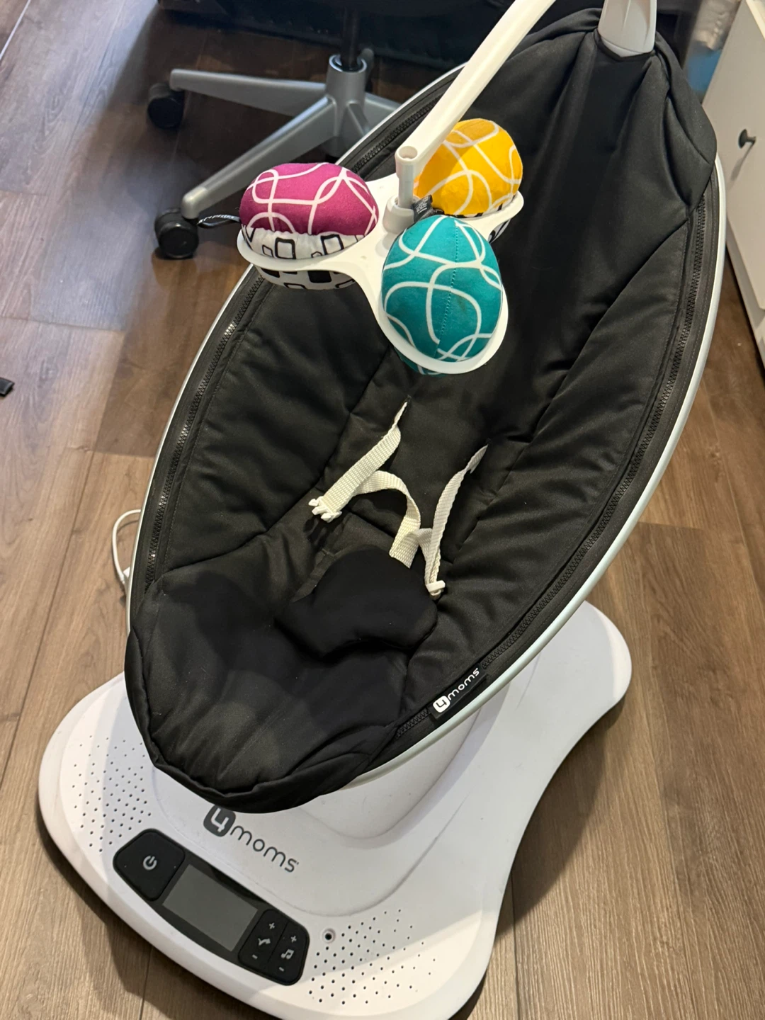 4moms MamaRoo Baby Swing