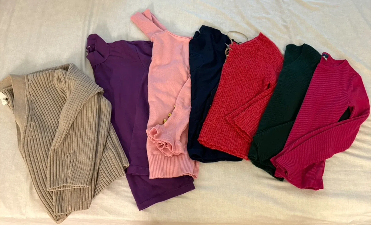 Assorted Women's long sleeve Tops