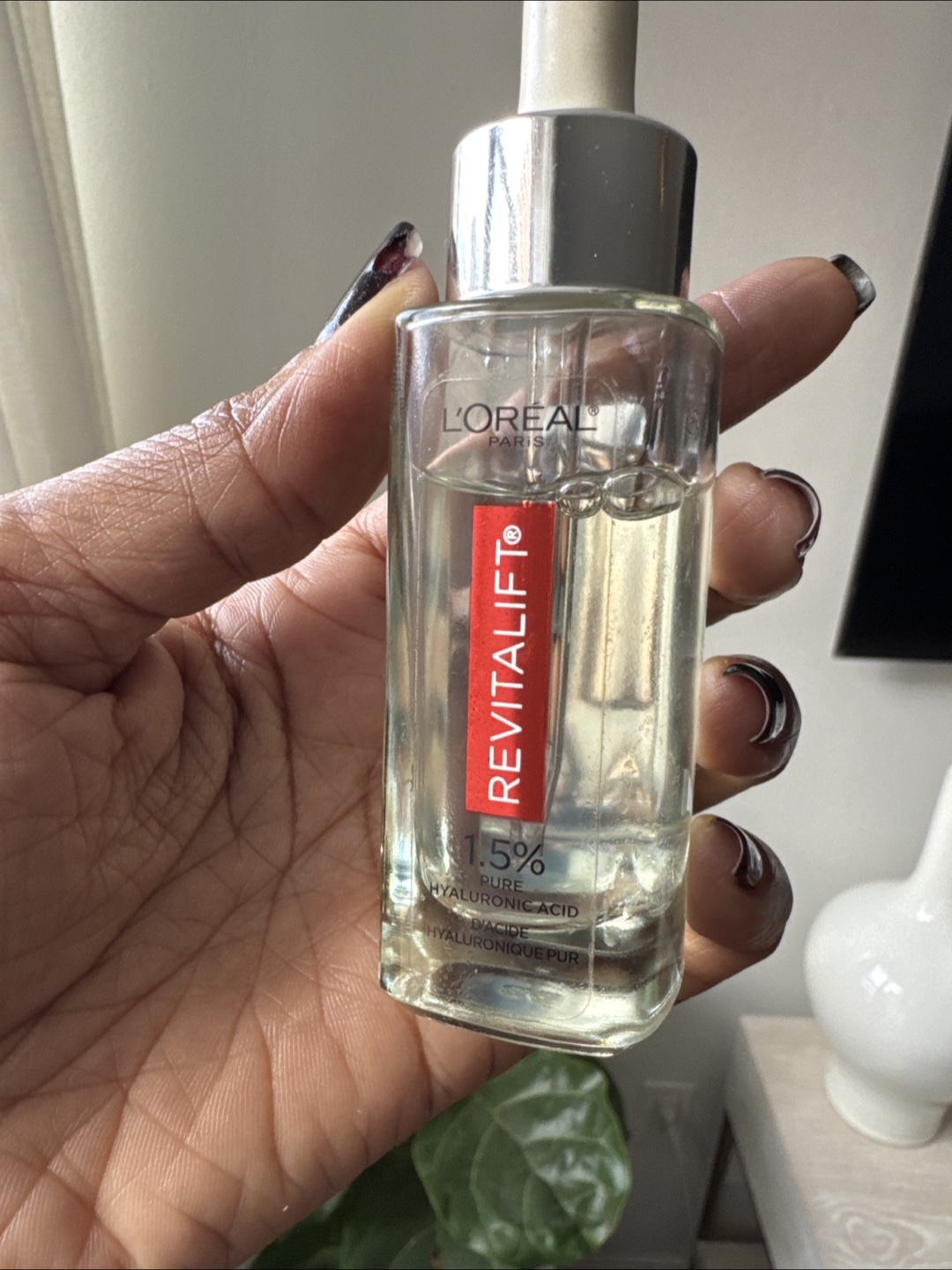 L'Oreal Revitalift 1.5% Hyaluronic Acid Serum