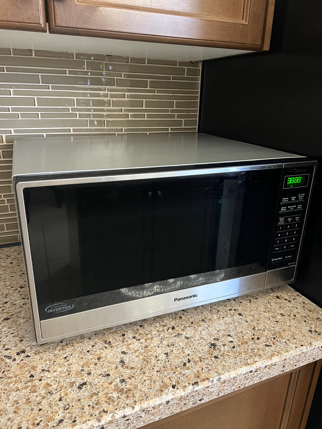 Panasonic The Genius Inverter Microwave Oven