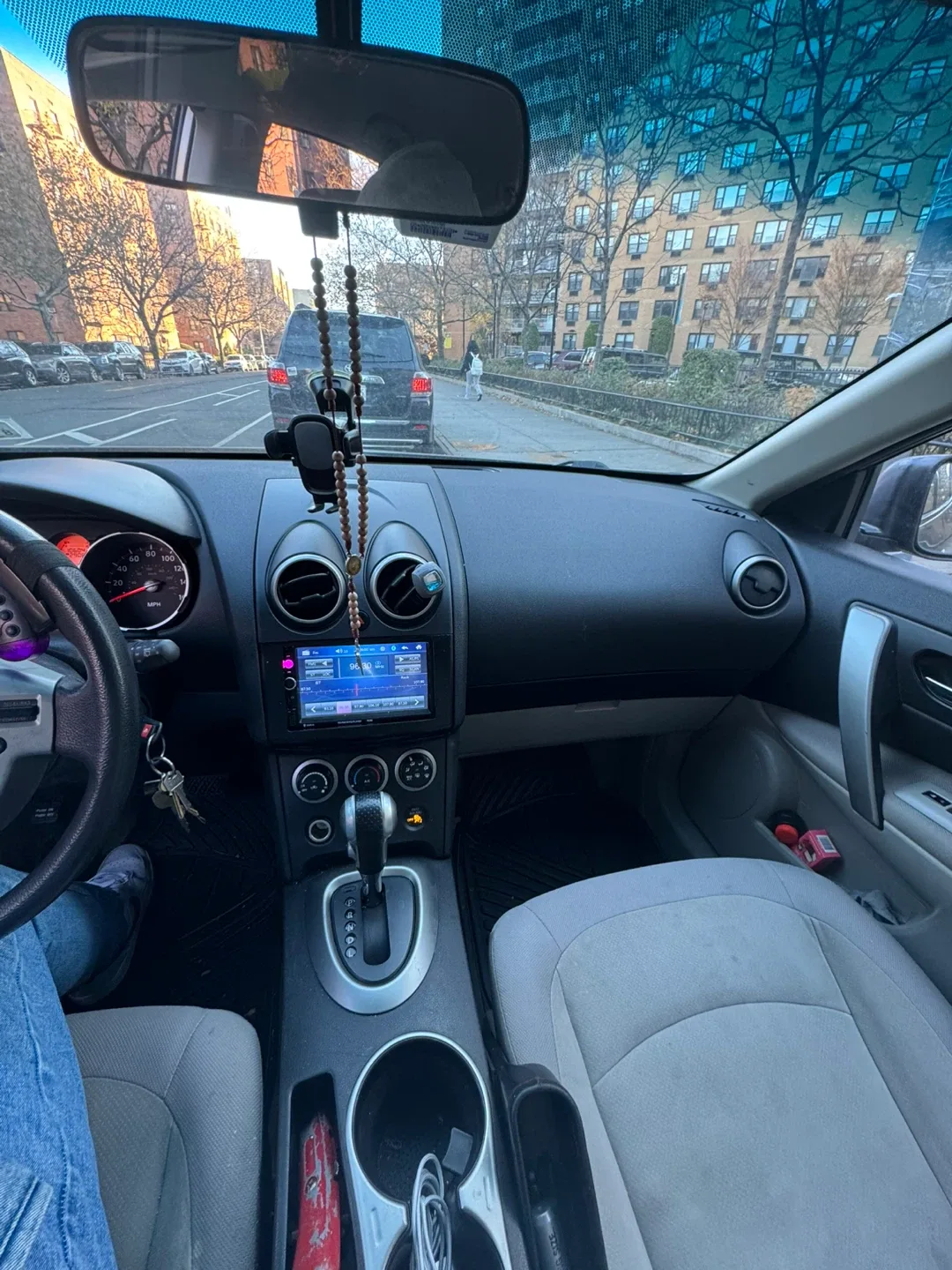 Gray Nissan Rogue S AWD image indicator(8)