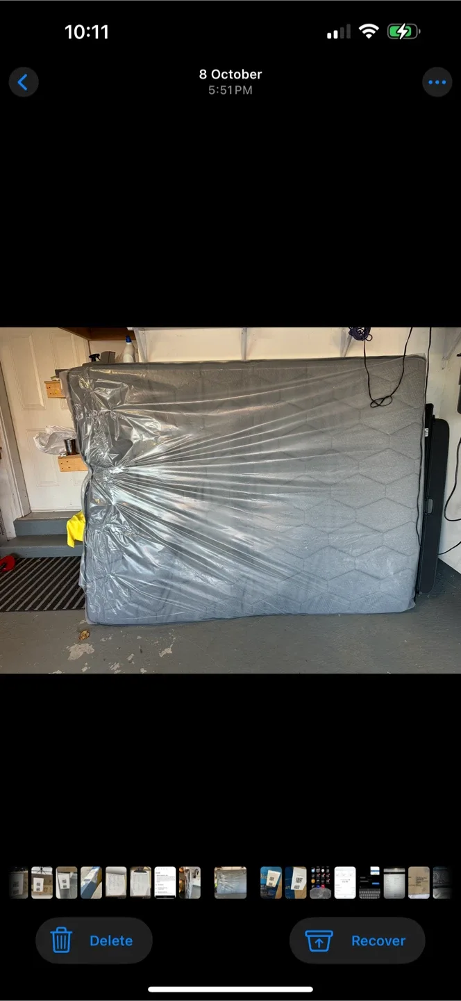 Queen Size Mattress image indicator(2)