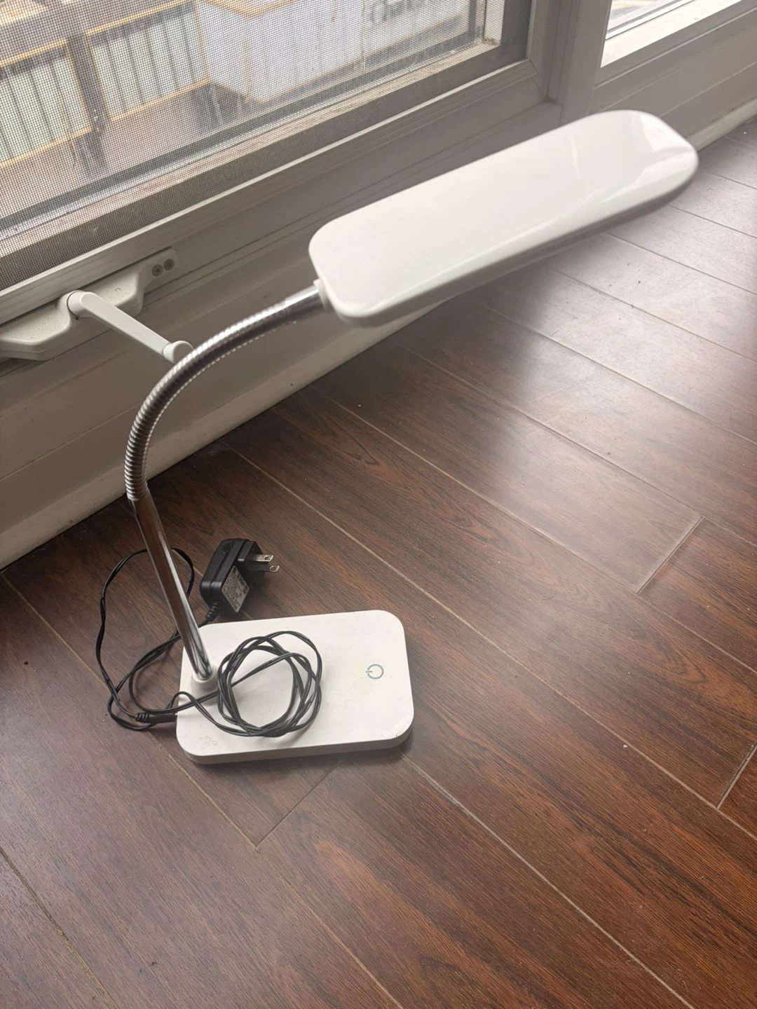 White Desk Lamp