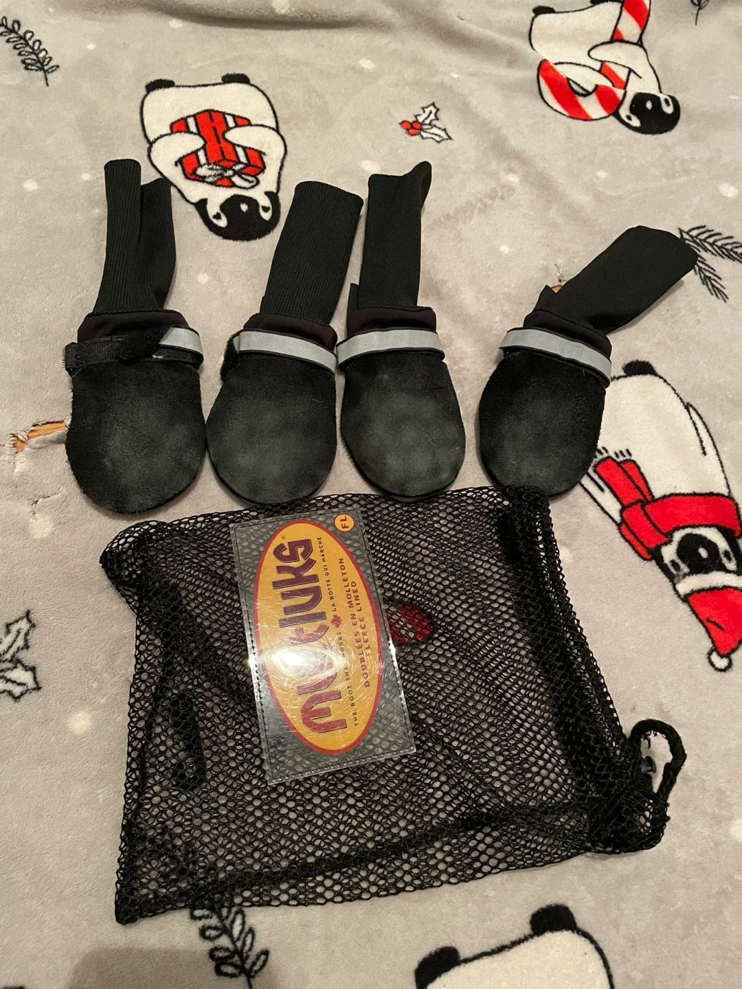 3” Muttluck Dog Boots image indicator(2)