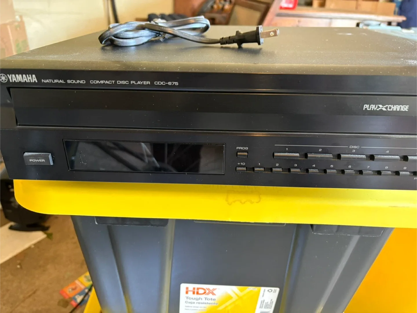 Yamaha Natural Sound Compact Disc Player CDC-675