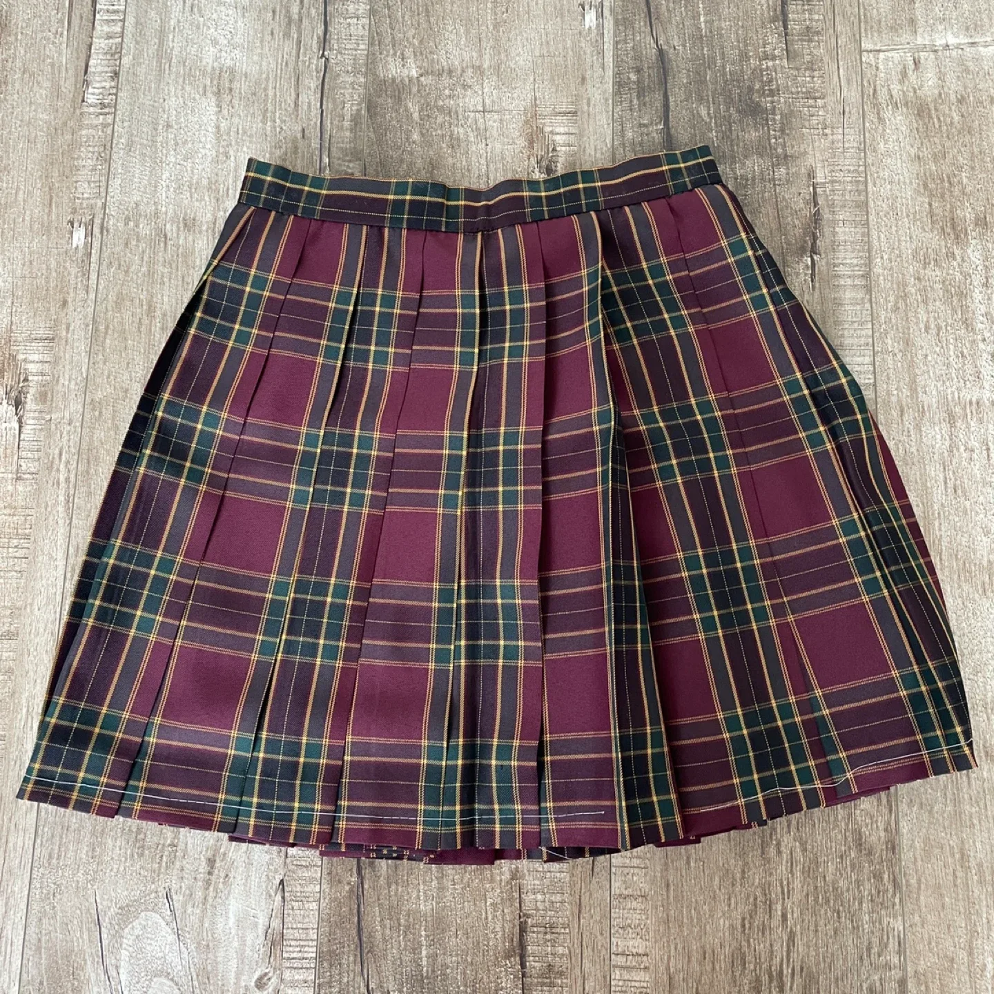 BRAND NEW 🥕 School Uniform Set (Plaid Skirt, Shirt, Bow & Tie) image indicator(4)