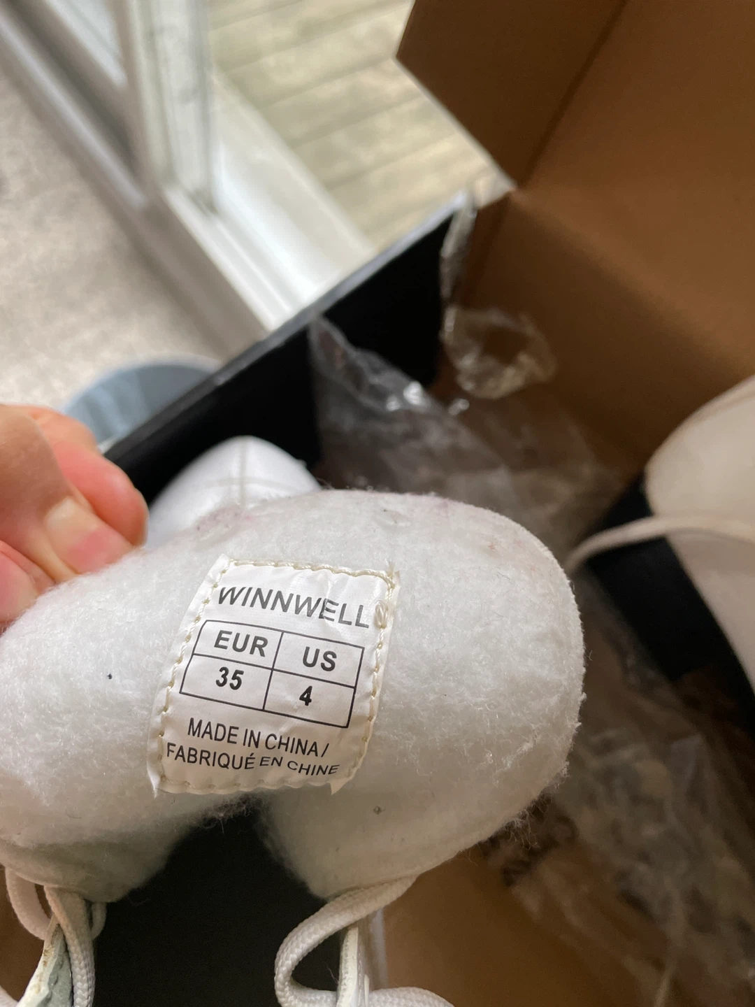 Winnwell Figure Skates - White, Size US 4 - photo 5