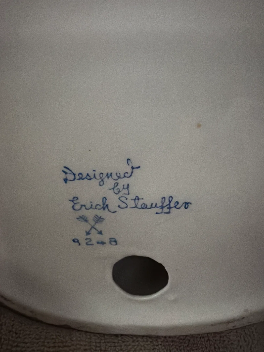 Erich Stauffer Figurine image indicator(3)