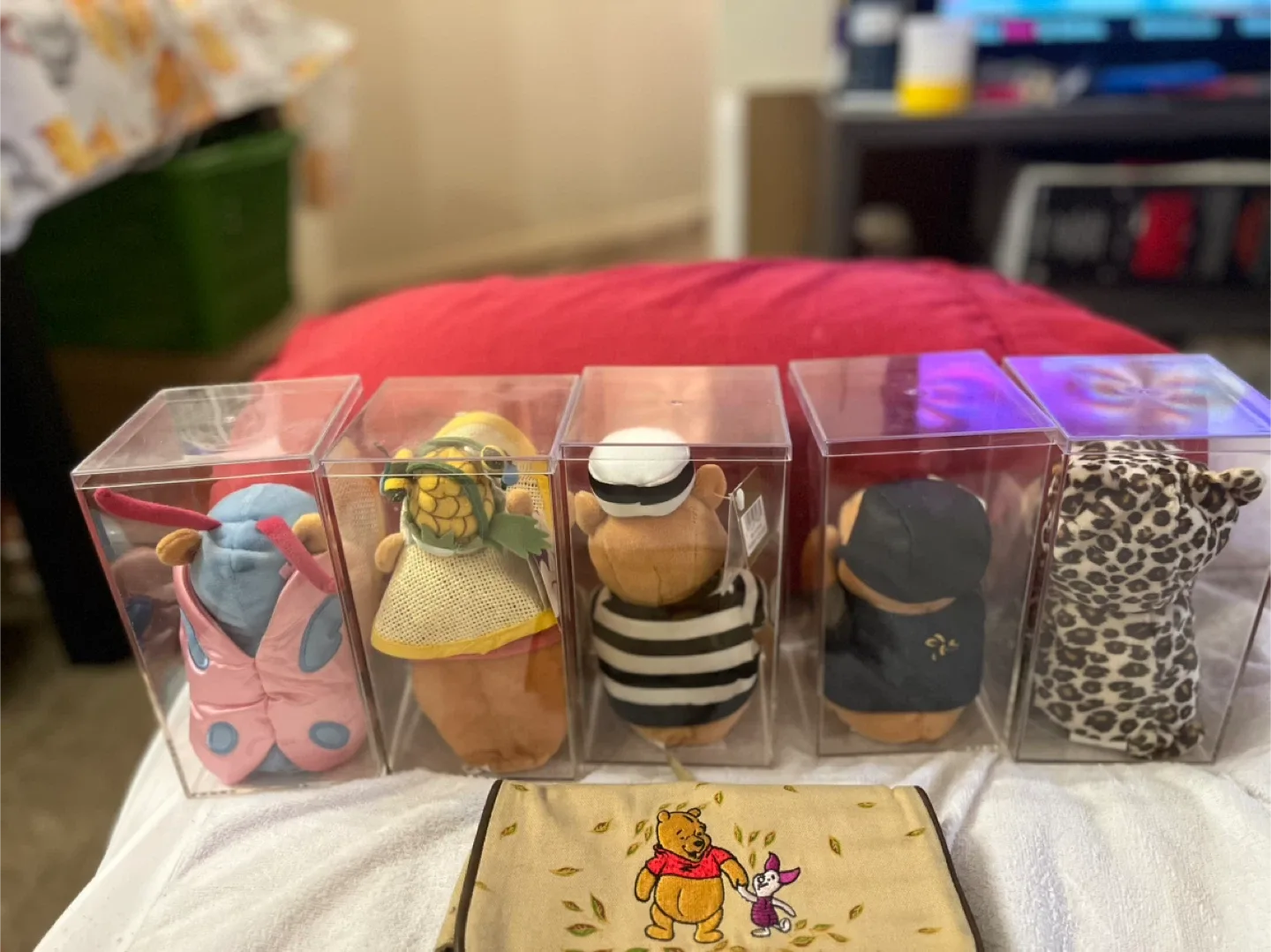 Disney Winnie the Pooh Plush Collection image indicator(2)