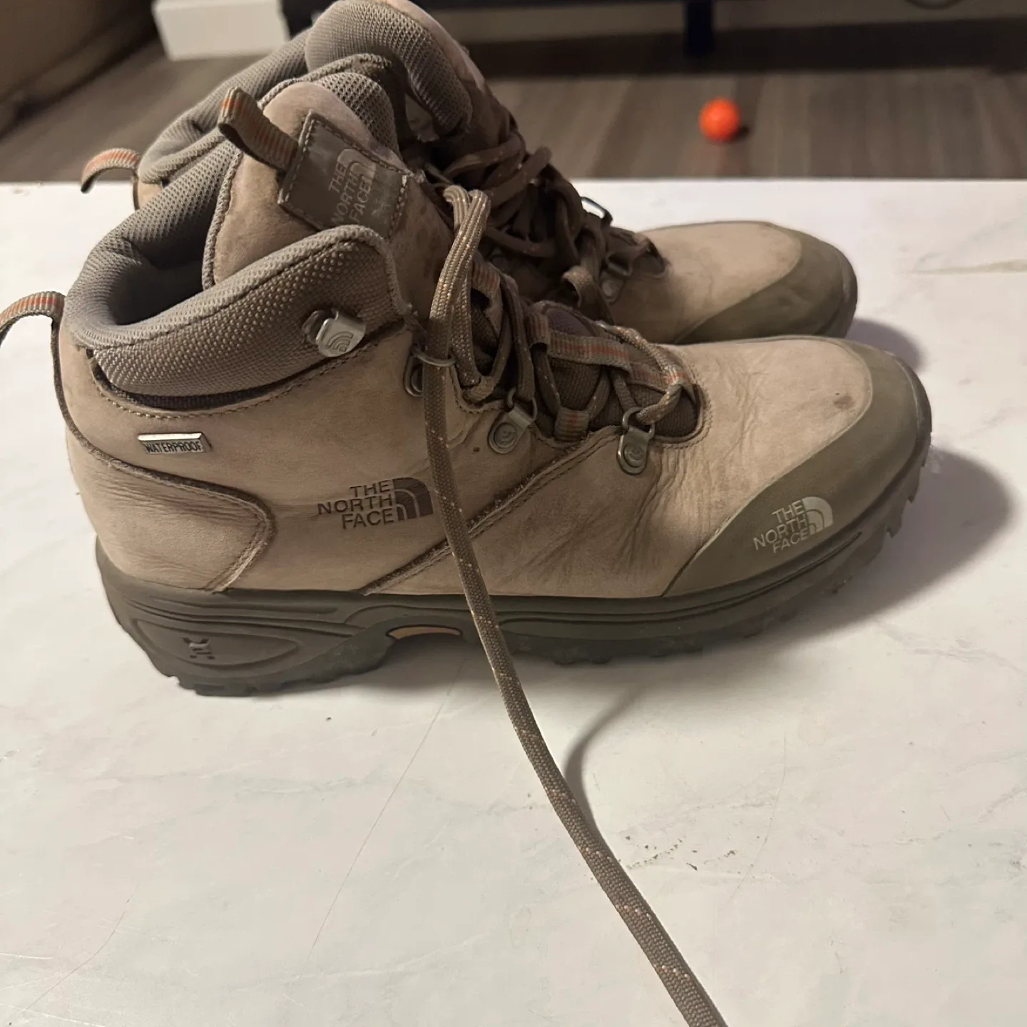 The North Face Women's Hiking Boots - Size 9 thumbnail