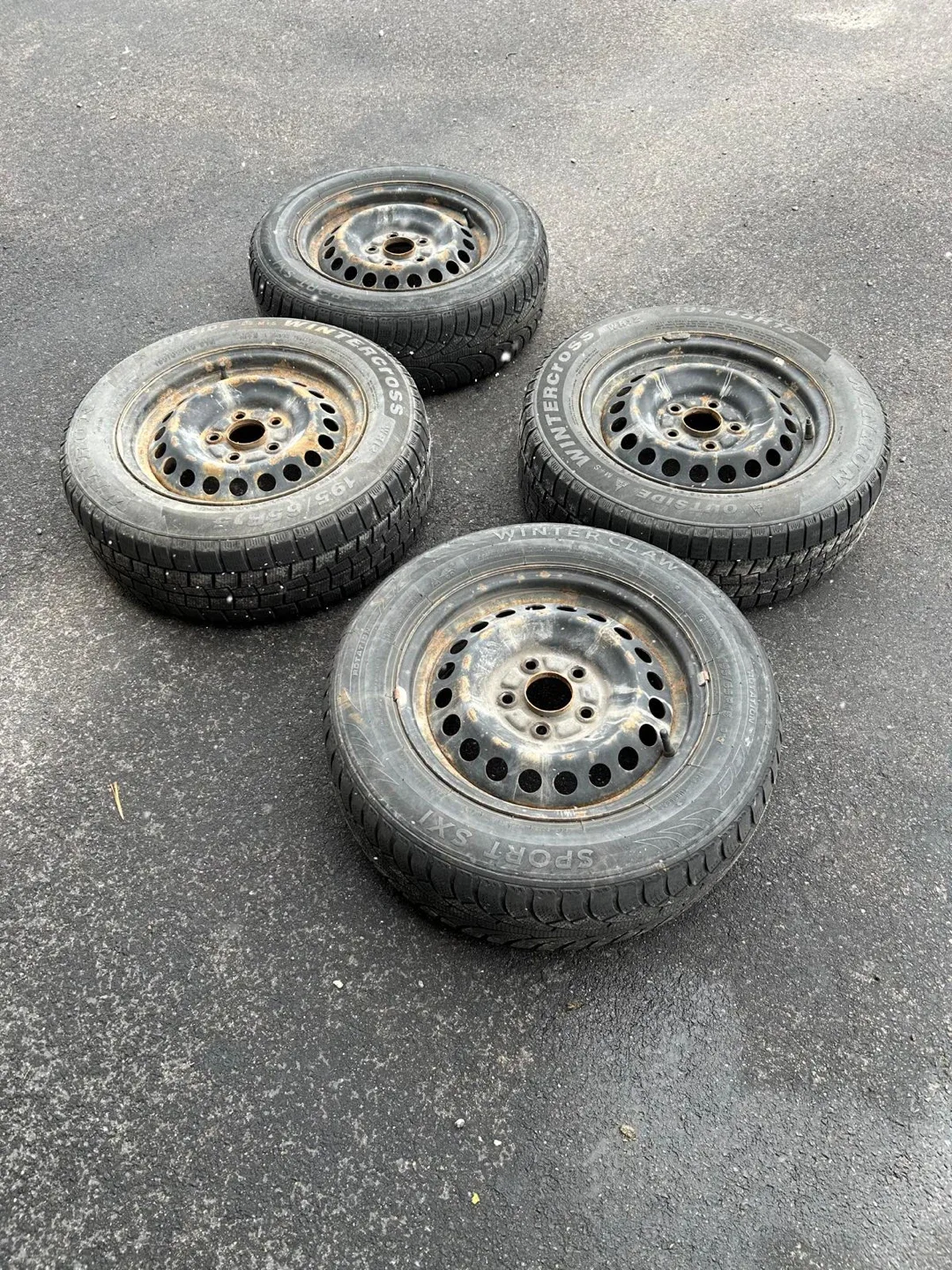 Wintercross Sport SXI 195/65R15 Tires image indicator(2)