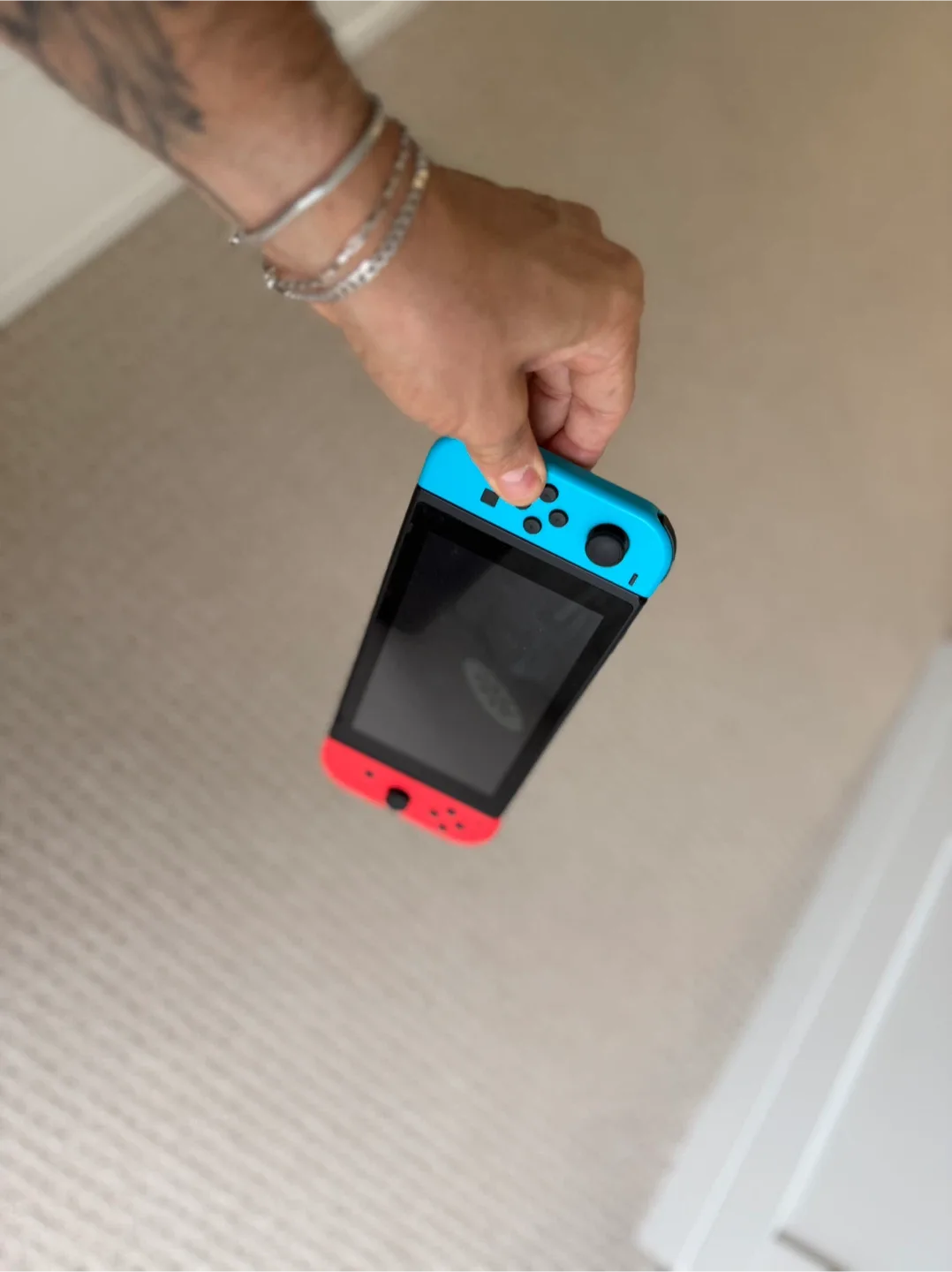 Nintendo Switch Console image indicator(3)