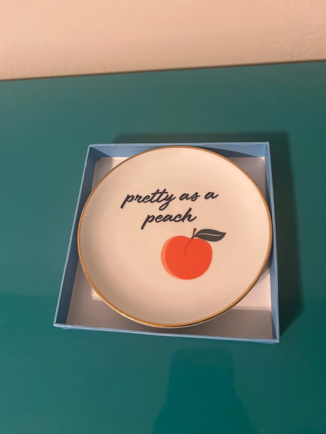 🍑 NEW Draper James “Pretty As A Peach” Gift Set image indicator(3)