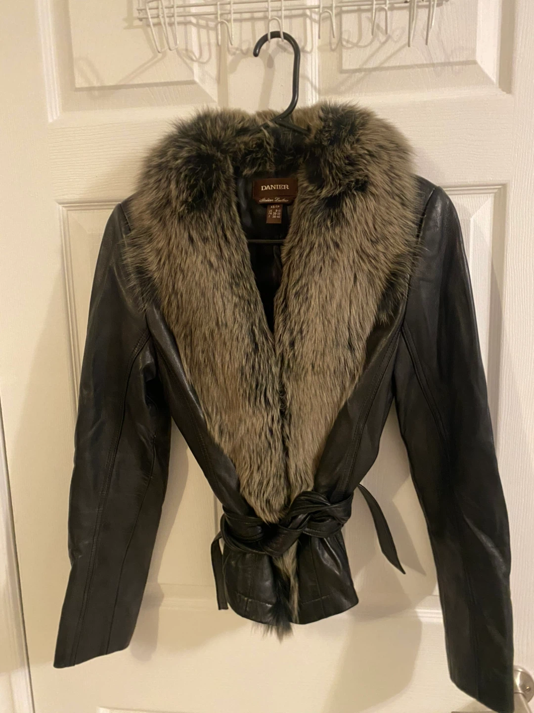 Danier Italian Leather Jacket XS - photo 2