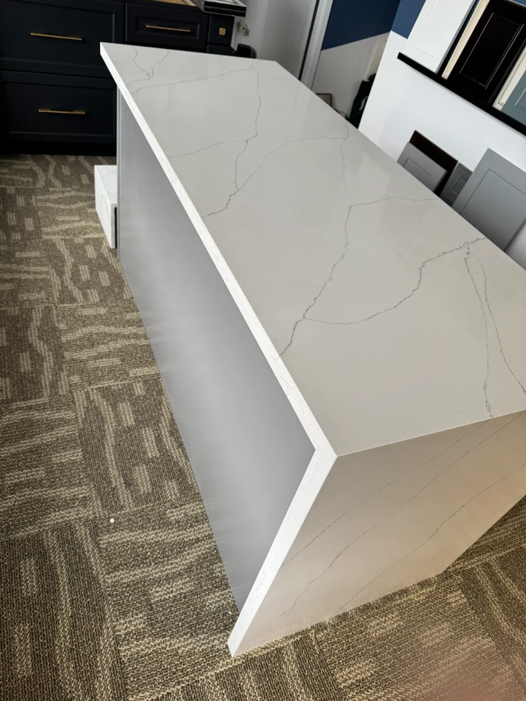 Kitchen Island w/ Quartz Waterfall Countertop image indicator(2)