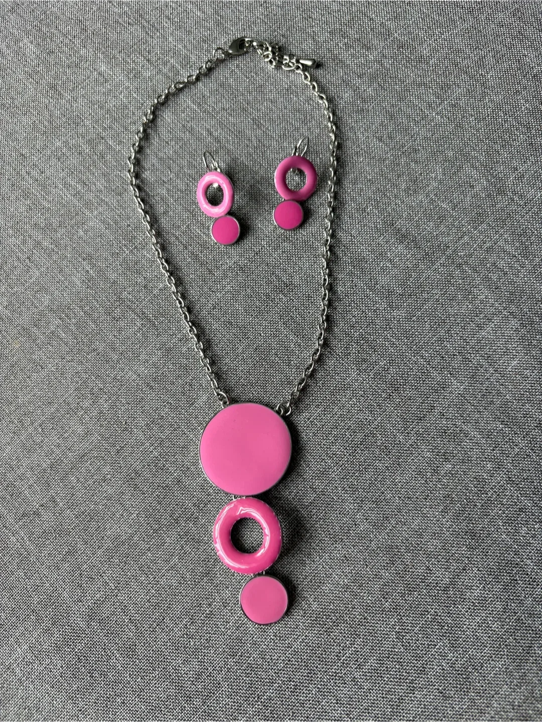 Pink Necklace & Earring Set image indicator(2)