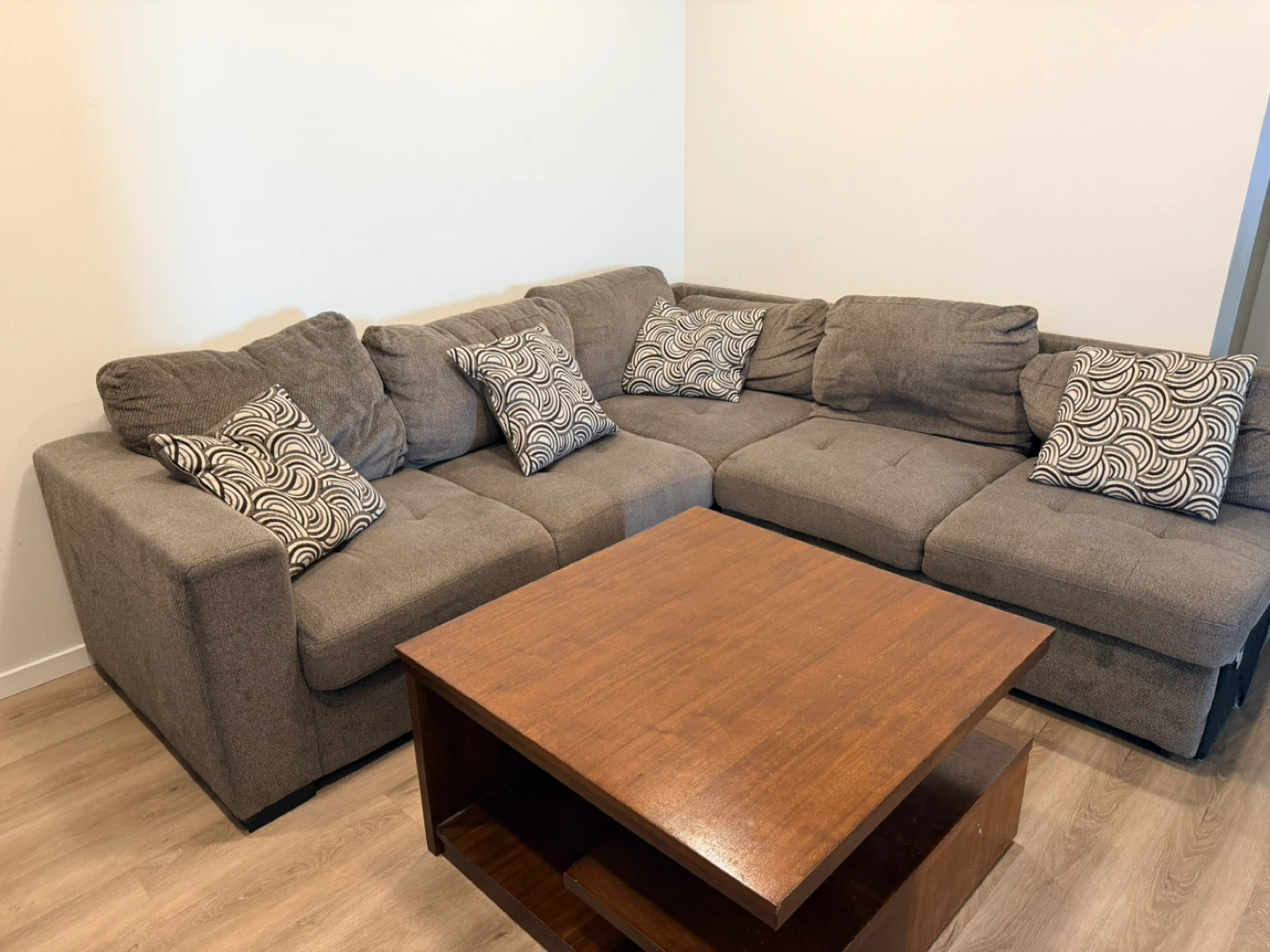 Comfortable Grey Sectional Sofa - photo 3