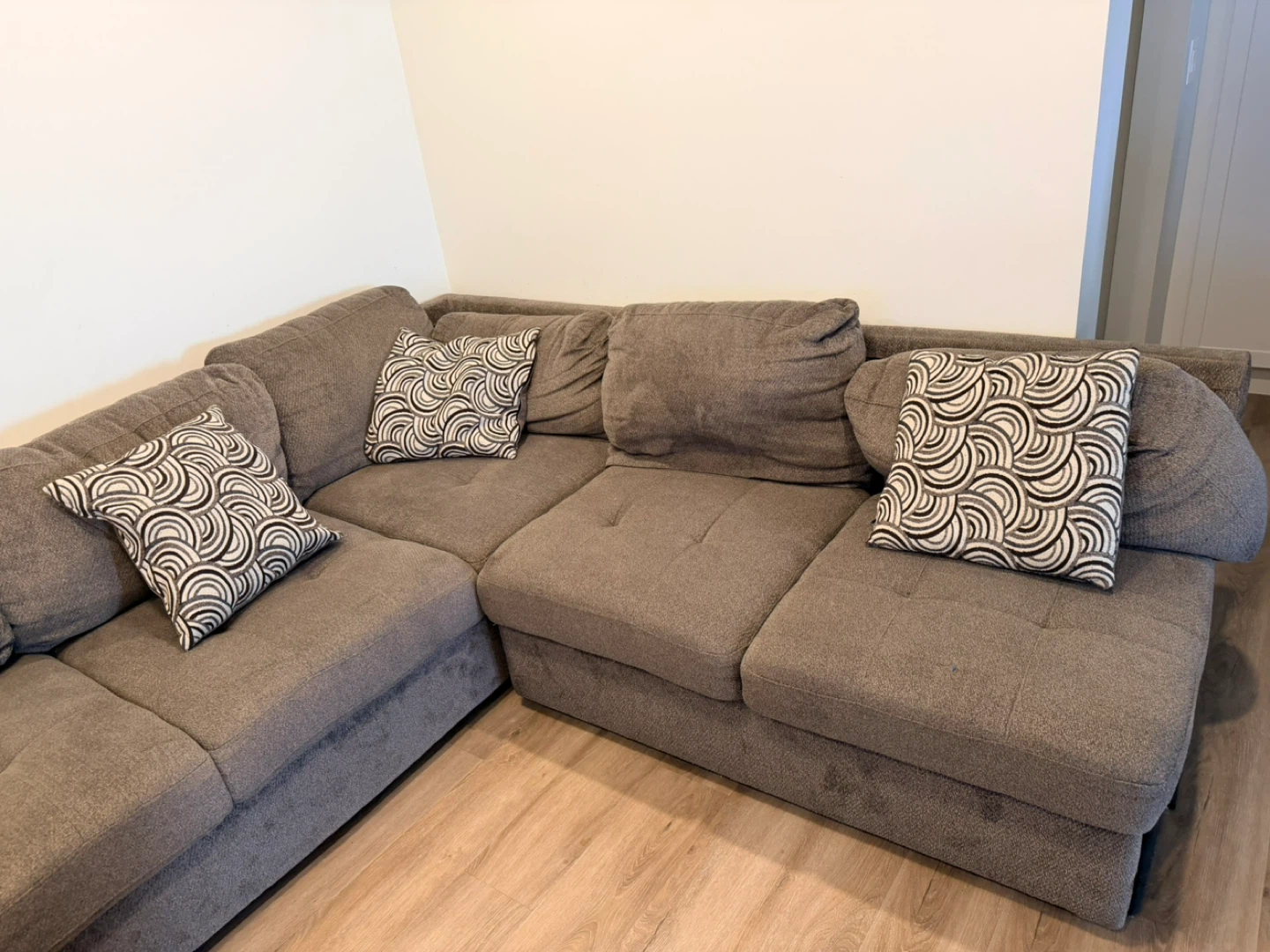 Comfortable Grey Sectional Sofa - photo 5
