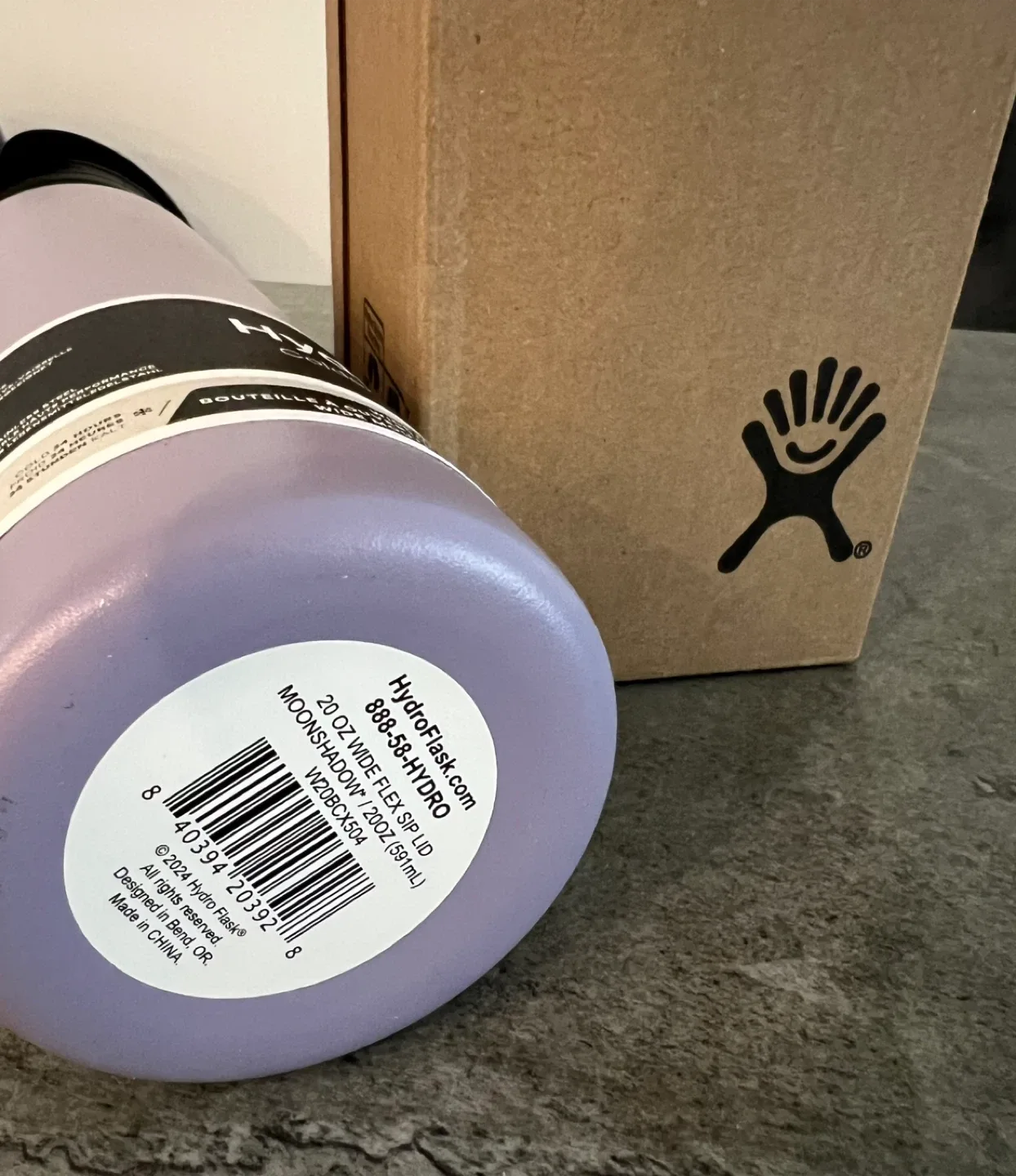 Hydro Flask 20 oz Wide Flex Sip - Moonshadow image indicator(3)