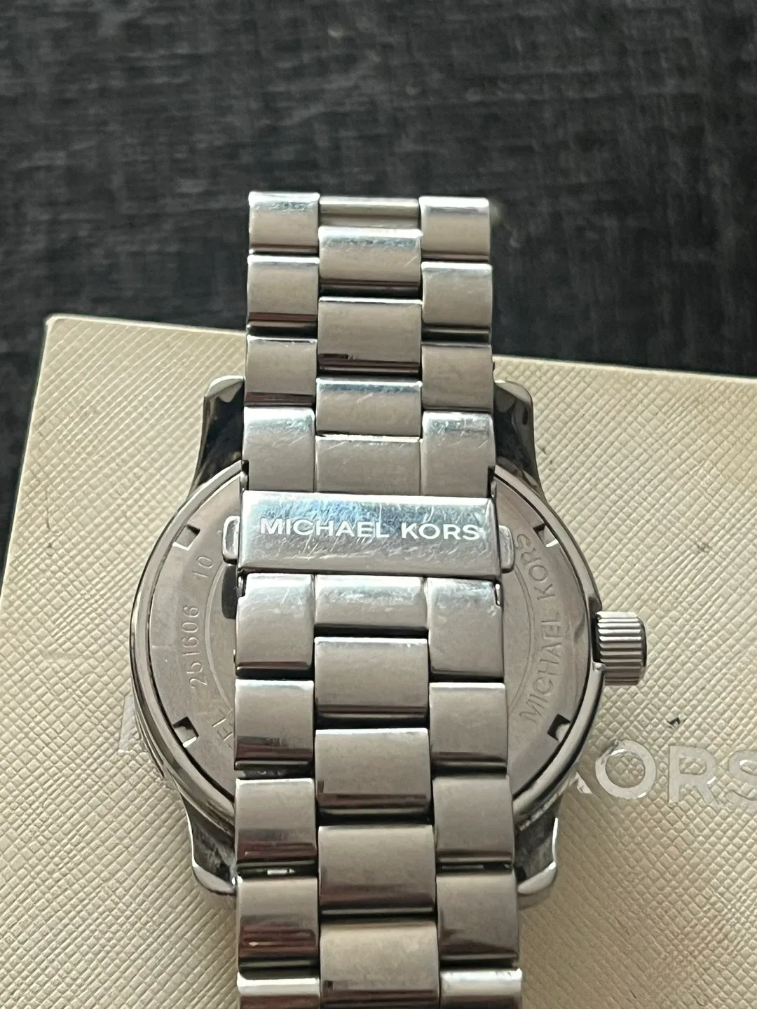 Michael Kors Women's Watch image indicator(3)