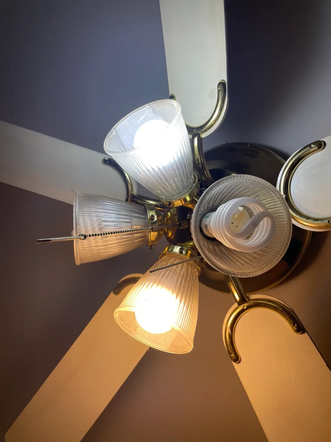 Mastery Mart LED Light Bulbs - 6 Pack image indicator(2)