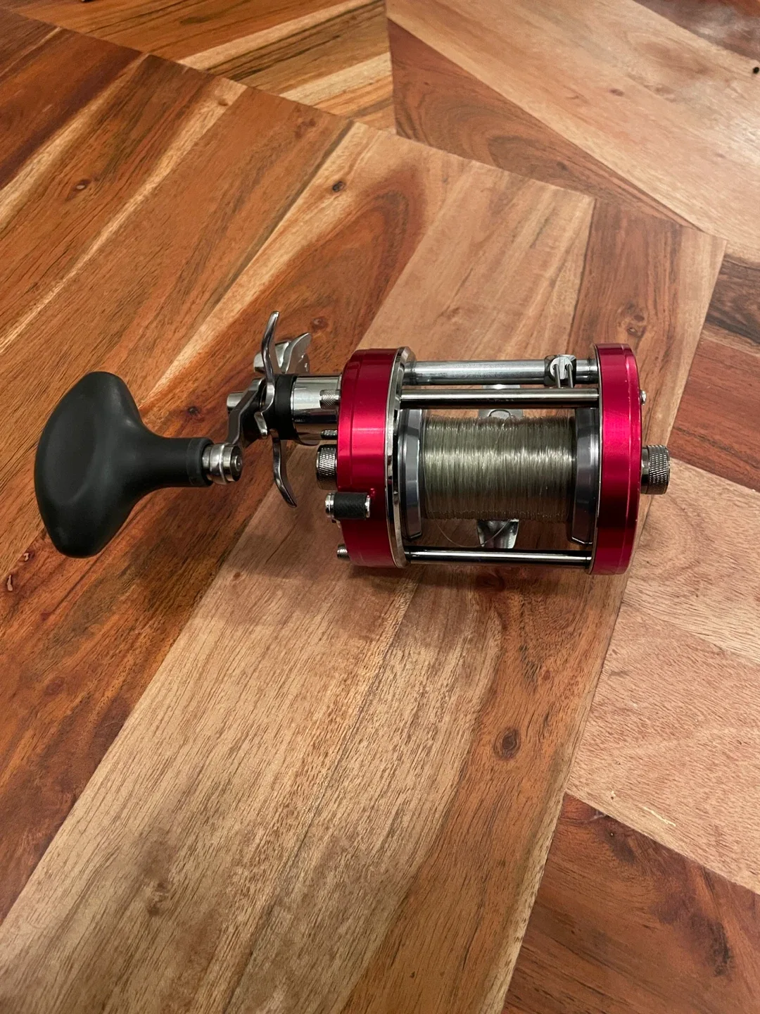 Abu Garcia C-7001 baitcaster image indicator(6)