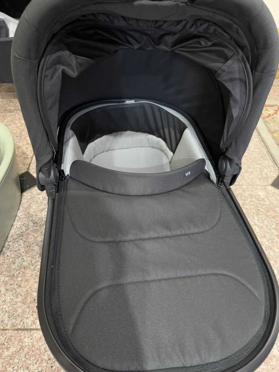 UPPAbaby Bassinet - Black image indicator(3)