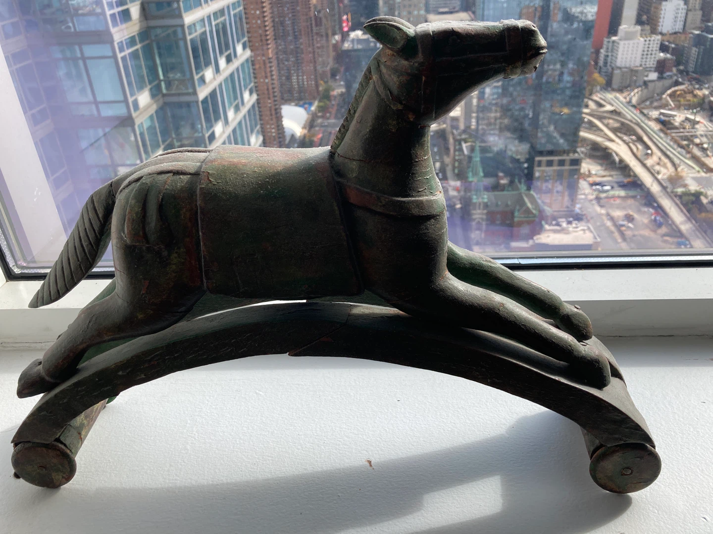 13.5 in high x 20 in long Vintage Wooden  Horse Decor - photo 3