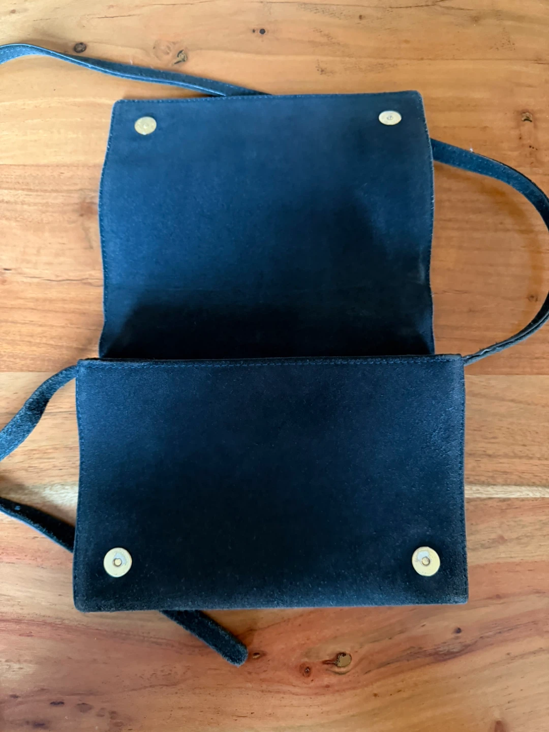 Aritzia Auxiliary Suede Crossbody Bag - photo 4