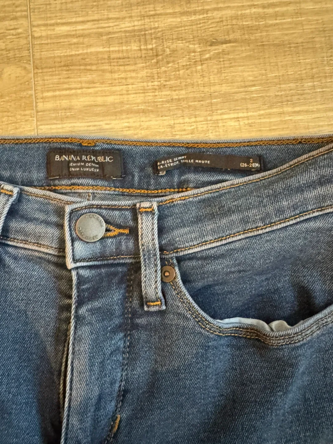 Banana Republic HR Skinny stretch Jeans Size 26-28 image indicator(5)