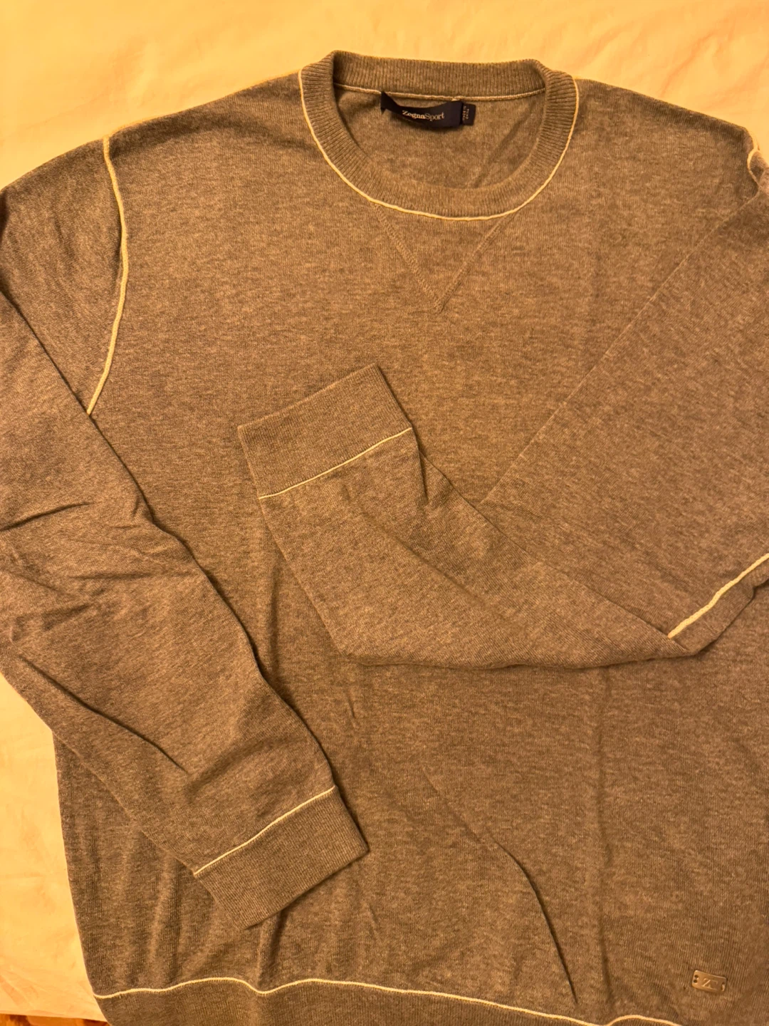 Armani Collezioni Black Zip Sweater - Size L - photo 3