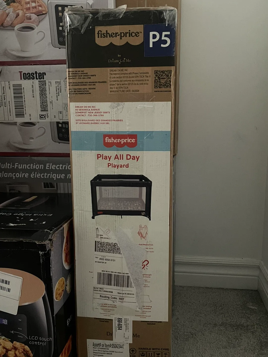 FisherPrice Play All DAY Playard (Brand New in BOX) image indicator(3)