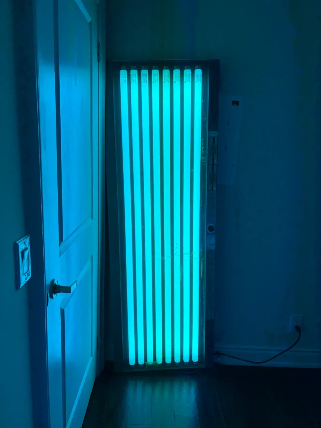 SunSplash VHO Tanning Panel – Working image indicator(2)