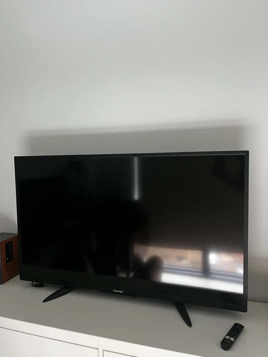 Toshiba 50-inch 4K Ultra HD Smart LED TV image indicator(3)