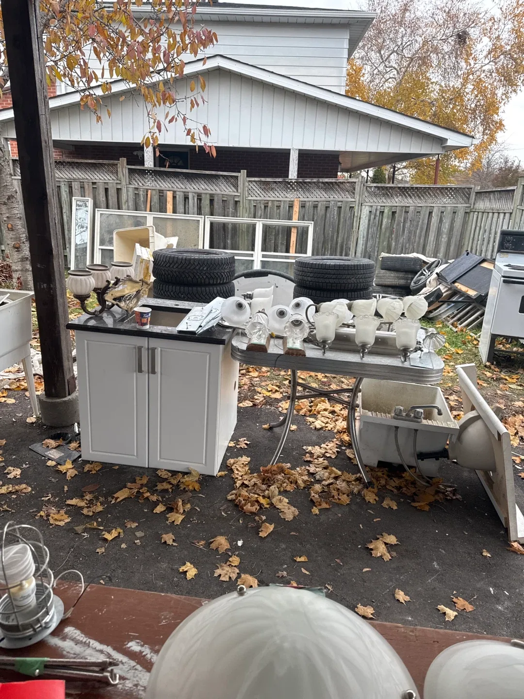 Garage sale image indicator(3)