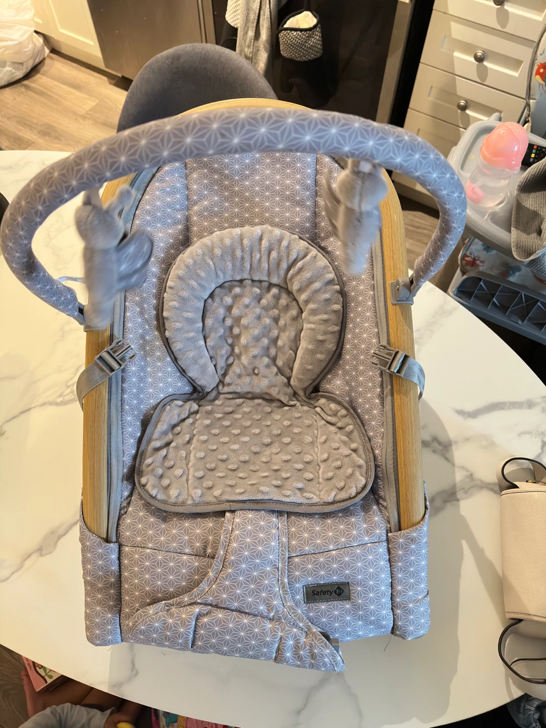 Safety 1st Baby Bouncer - photo 2