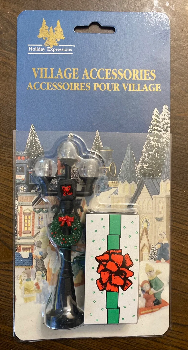 Holiday Expressions Village Accessories - New in Package!
