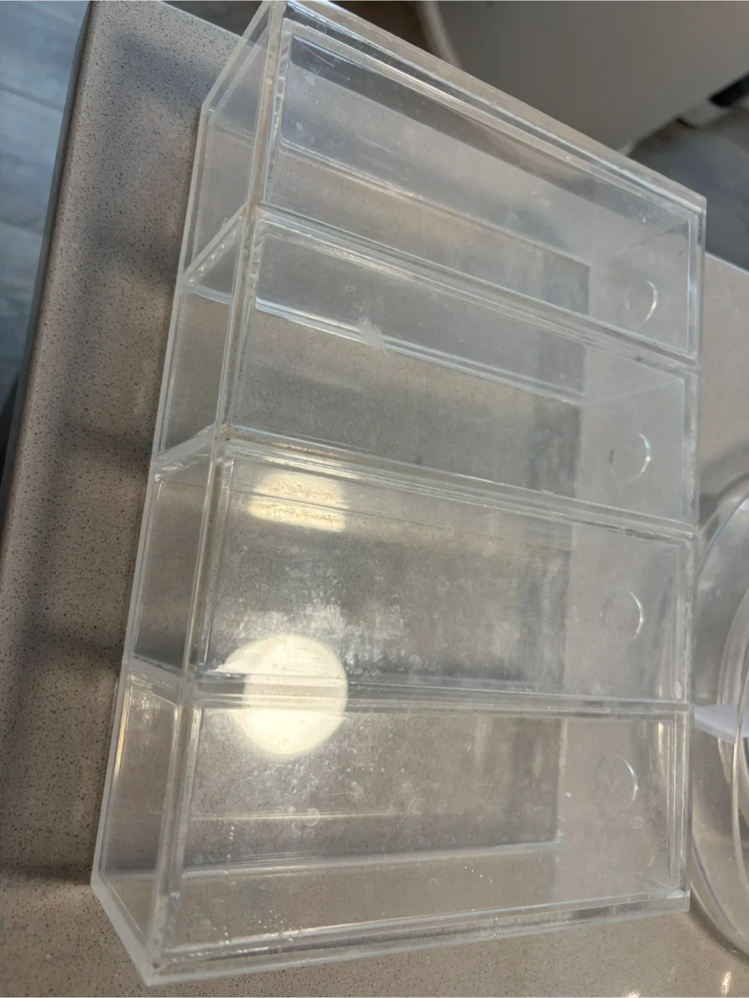 Acrylic Cosmetic Organizers image indicator(3)