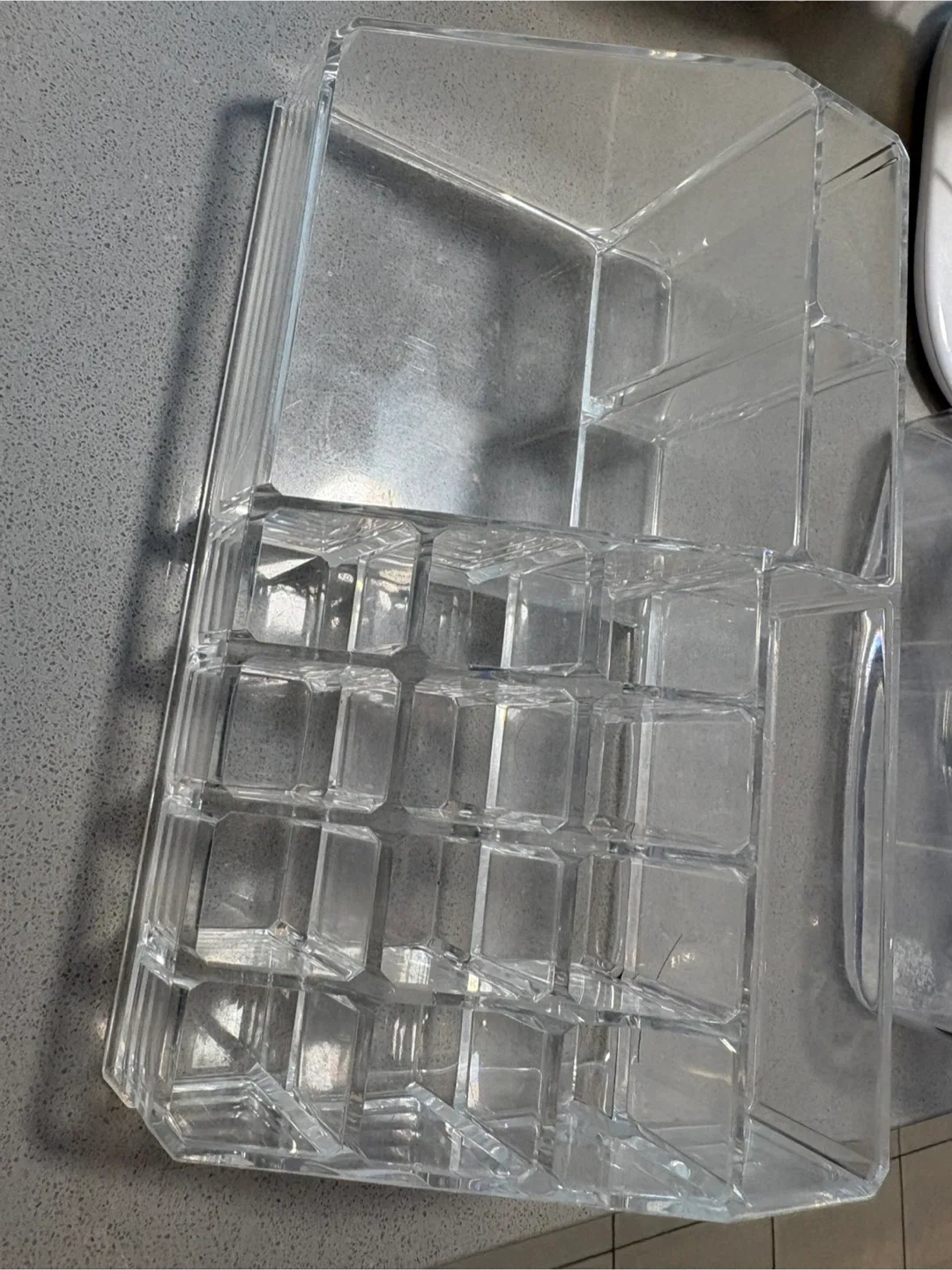 Acrylic Cosmetic Organizers image indicator(2)