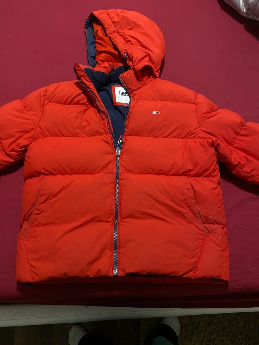 Tommy Hilfiger Winter Jacket – Men’s Size M (Red) image indicator(2)