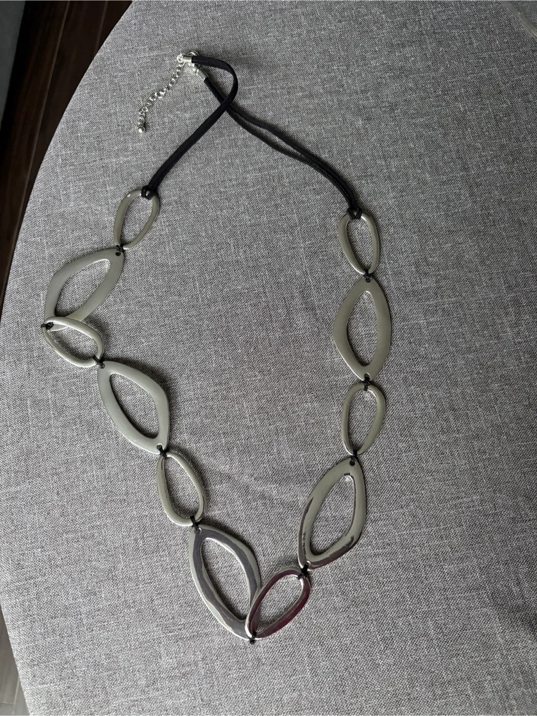 Silver Tone Necklace