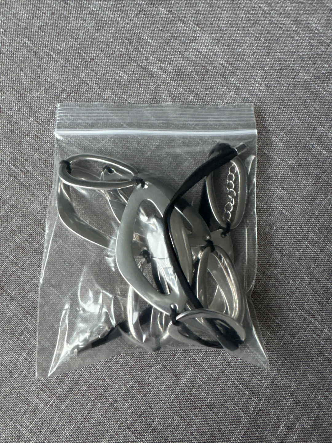 Silver Tone Necklace - photo 3