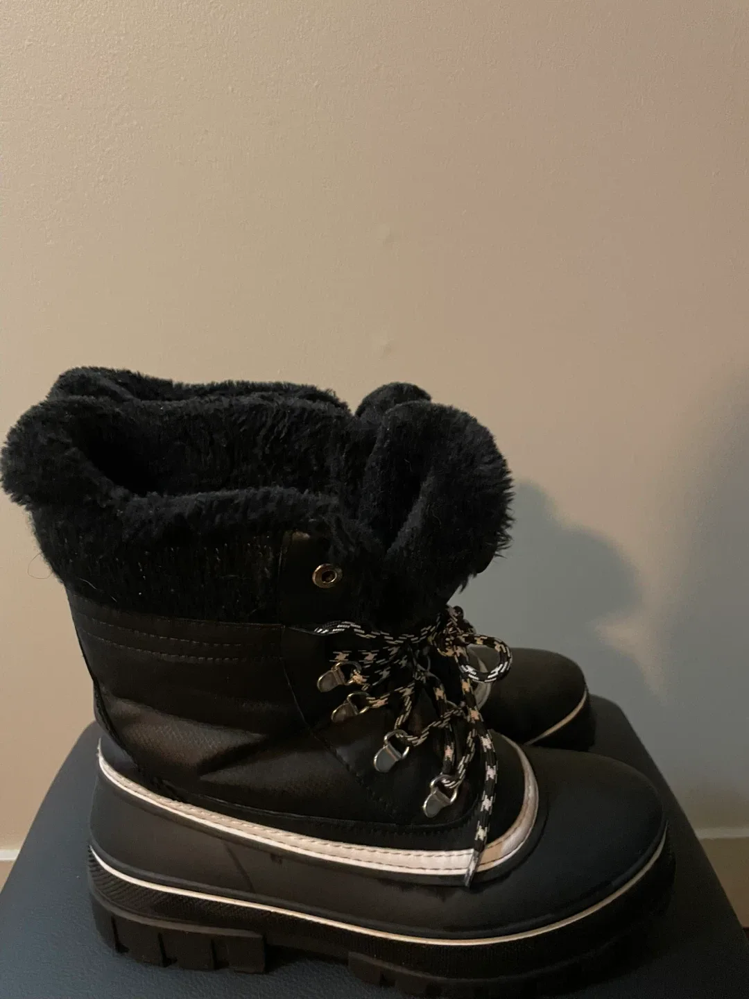 Cougar women’s snow boots image indicator(2)